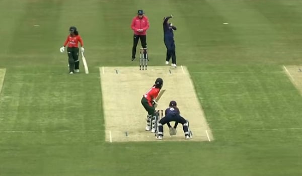 স্কটল্যান্ডকে ১৩৪ রানের লক্ষ্য দিল বাংলাদেশ