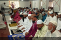 সৌদি আরবের সঙ্গে মিল রেখে বিভিন্ন জেলায় ঈদ উদযাপন