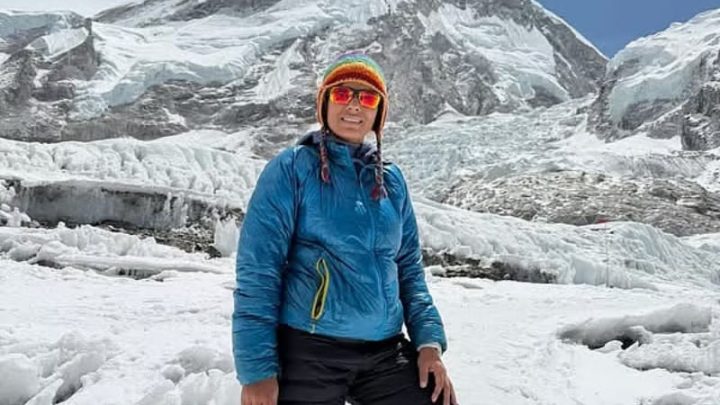 ১৪ বছর পর এভারেস্ট শিখরে বাংলাদেশি নারী অভিযাত্রী নুরুন্নাহার নিম্নি