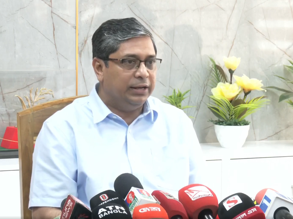 সচিবের স্বাক্ষর ছাড়াই প্রকল্প অনুমোদন করেছেন উপদেষ্টা আসিফ: প্রতিমন্ত্রী শাহে আলম