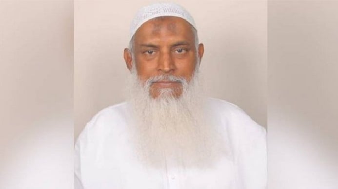 হজের প্রথম দিনে হাজীদের খোঁজ নিচ্ছেন ধর্মমন্ত্রী