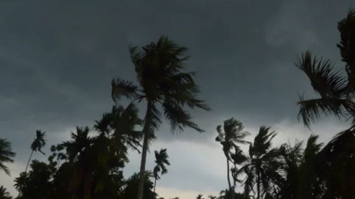 রাতে তিন অঞ্চলে ৮০ কিমি বেগে কালবৈশাখী ঝড়ের শঙ্কা