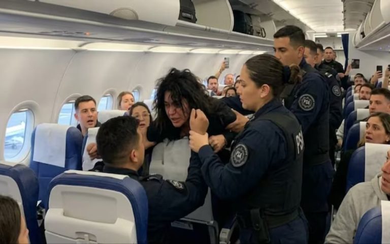 Passenger-bites-police-officer