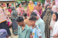 বজ্রপাতে বাবা-মেয়ের মৃত্যু, মারা গেল দু’টি গরুও