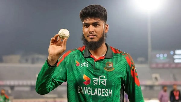 মিরাজ বলছেন ওয়ানডেতে রিশাদের উন্নতি দরকার, সমীহ করছেন অজিরা
