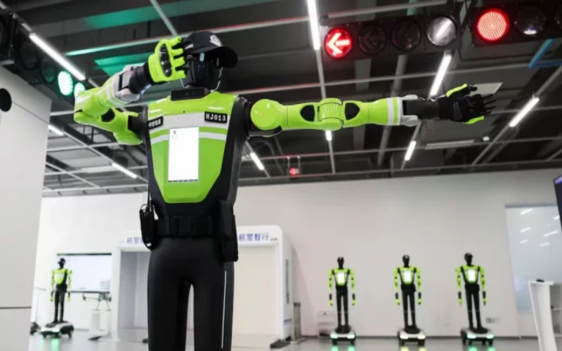 Robot-police